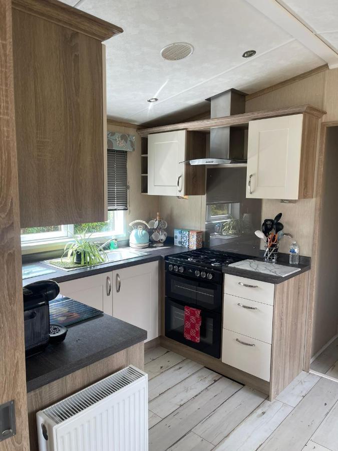 Fern Lodge With Hot Tub Stonham Aspall Exterior foto