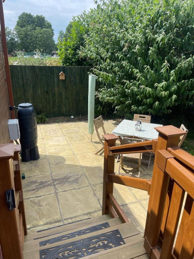 Fern Lodge With Hot Tub Stonham Aspall Exterior foto